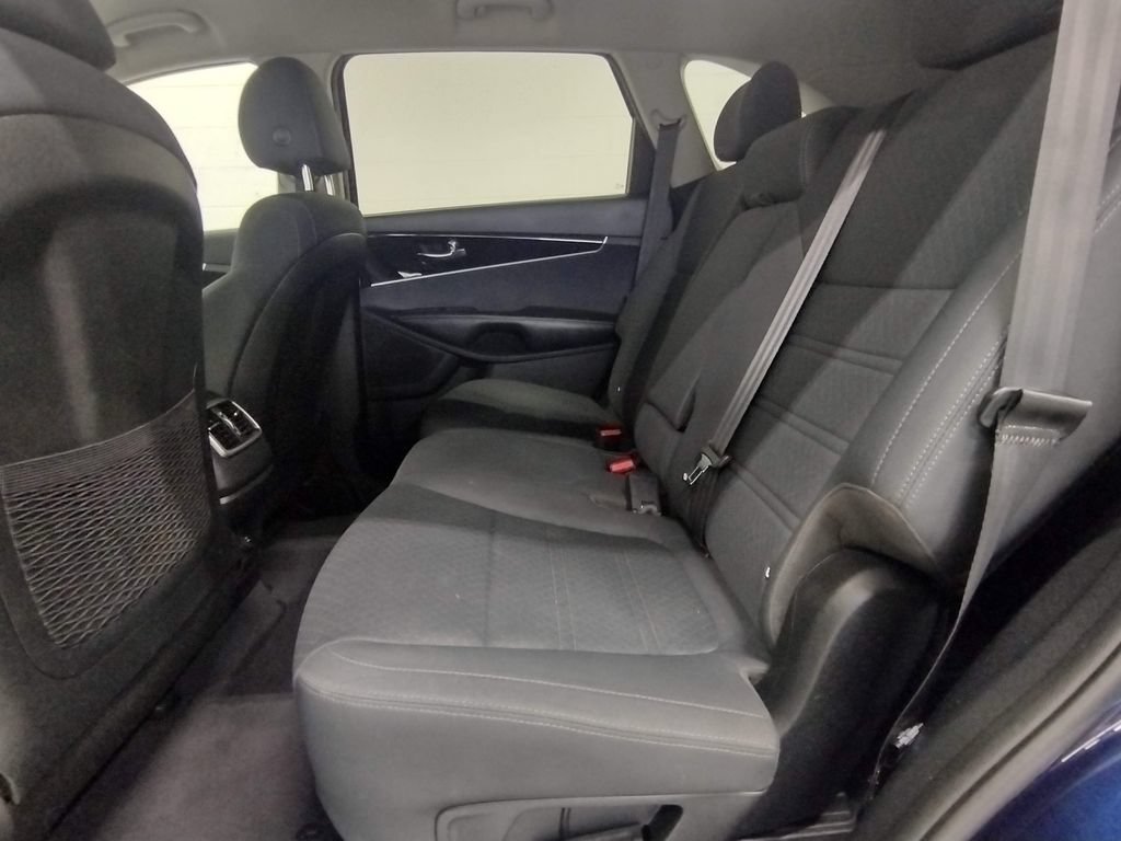 Used 2020 Kia Sorento S AWD/4WD image 32