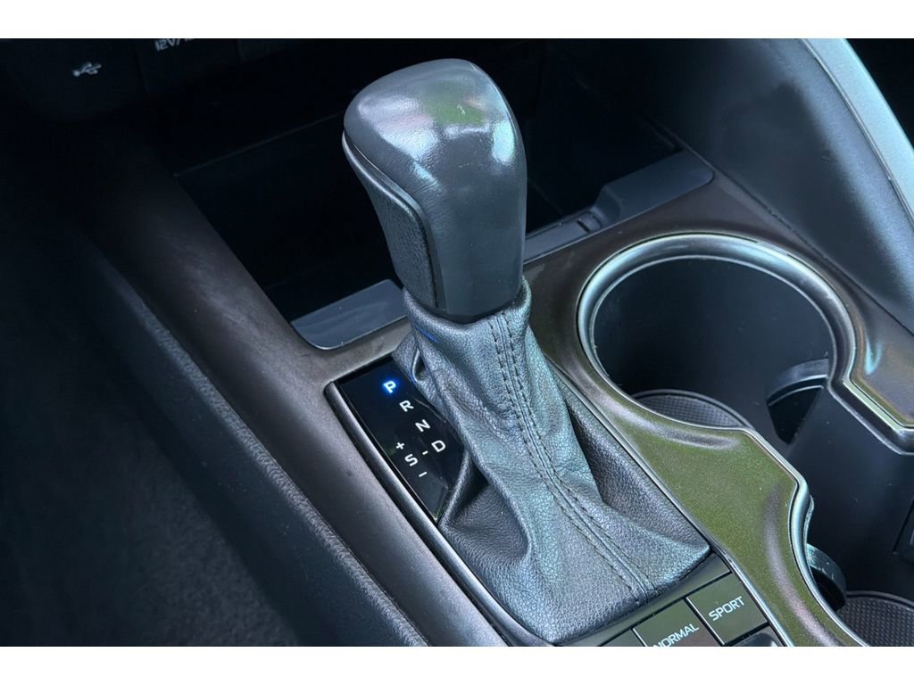 Certified 2021 Toyota Camry XSE FWD image 23