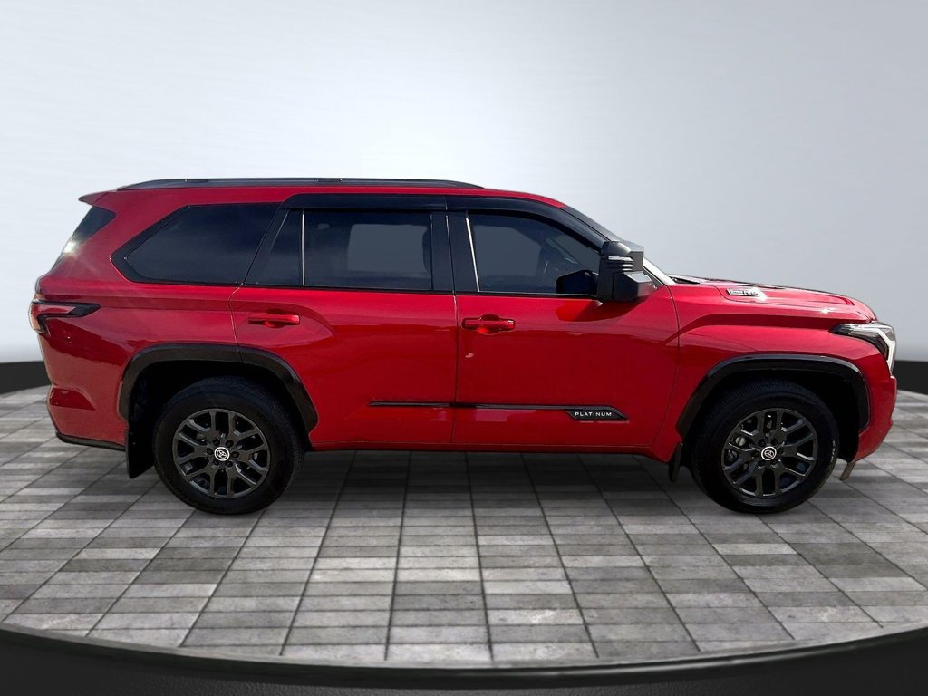 Used 2024 Toyota Sequoia Platinum AWD/4WD image 8