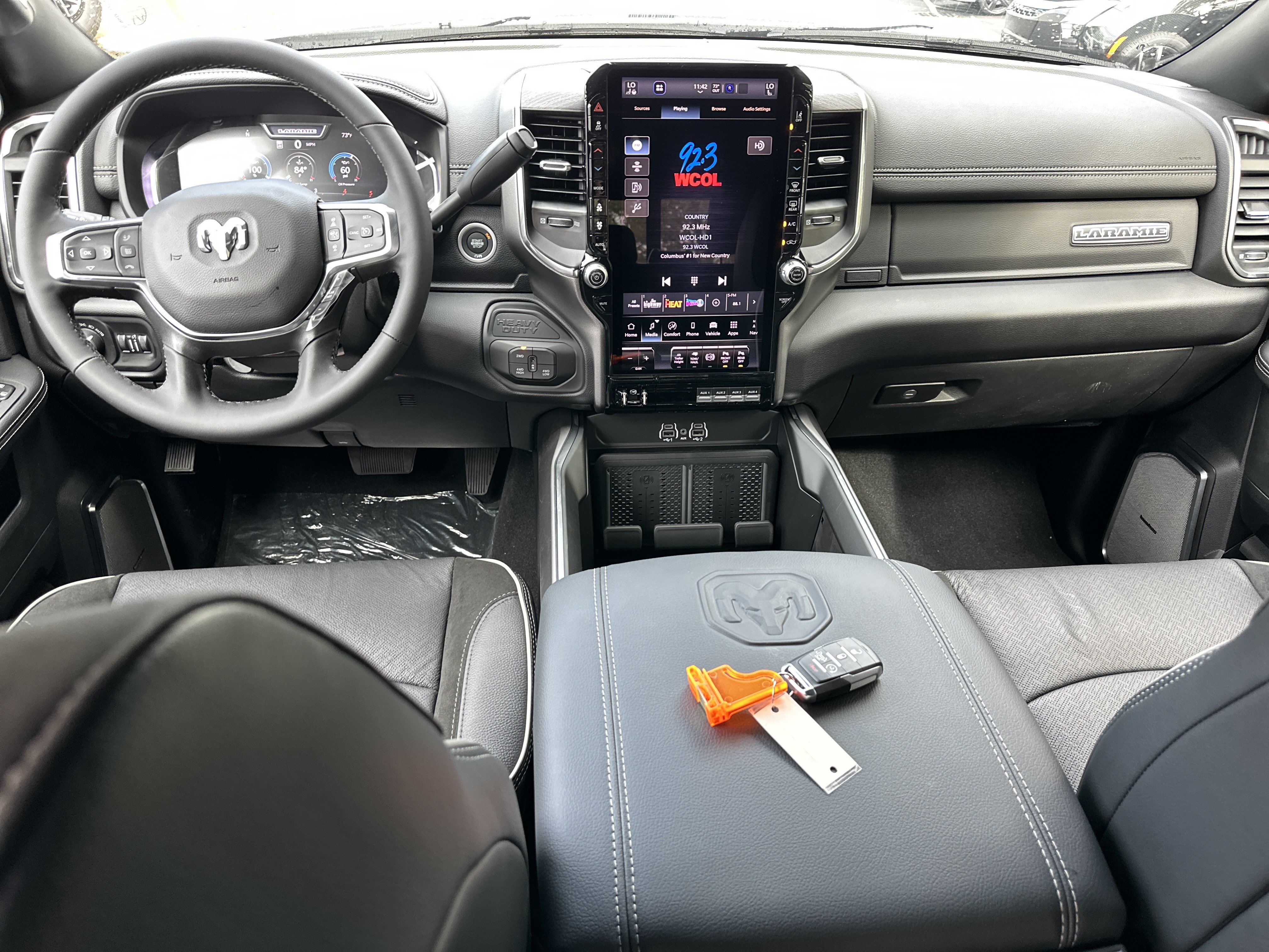 New 2027 RAM 3500 Laramie AWD/4WD image 33