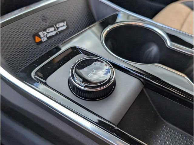 New 2026 Chevrolet Equinox ACTIV w/ Convenience Package III image 22