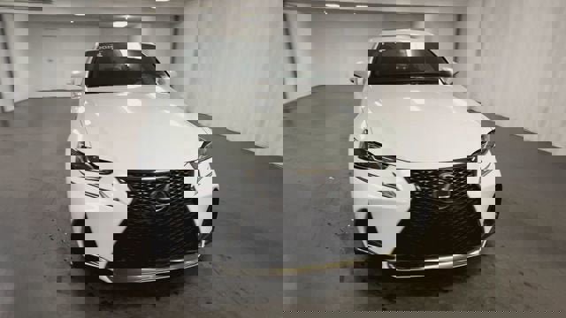 Used 2019 Lexus IS 350 F Sport image 3