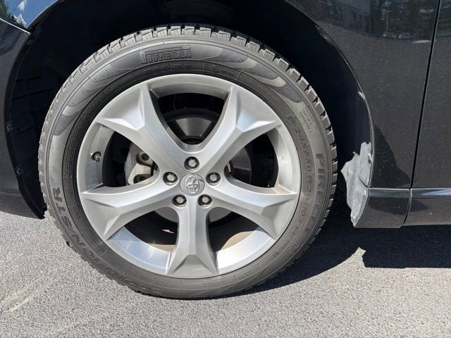 Used 2013 Toyota Venza XLE FWD video 2