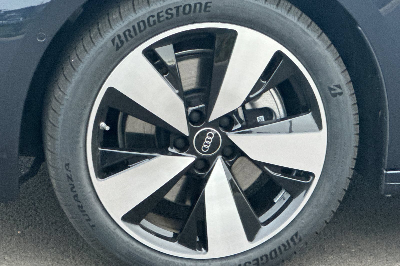 New 2025 Audi A5 2.0T Premium Plus AWD/4WD image 23