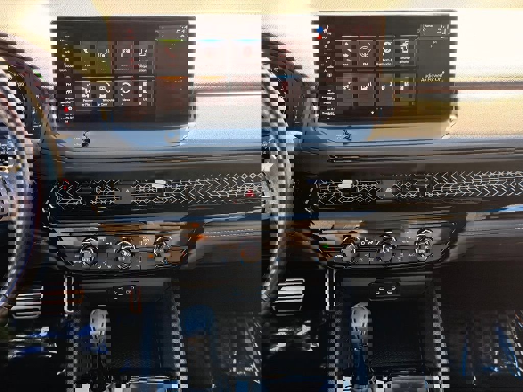 Used 2024 Honda Accord Sport image 17