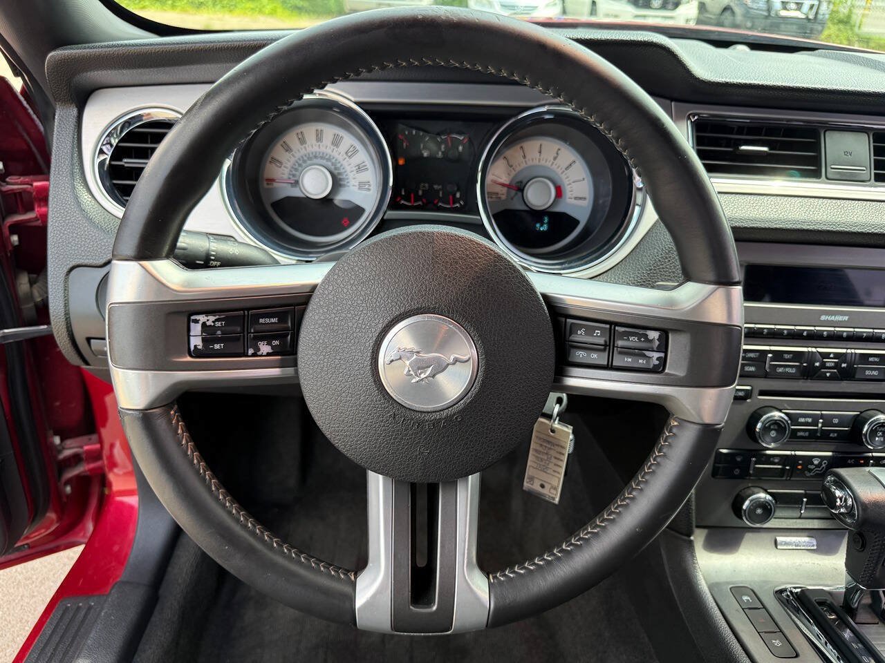 Used 2011 Ford Mustang Premium w/ 202A Rapid Spec Order Code RWD image 13
