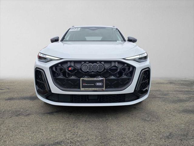Certified 2025 Audi SQ5 Premium Plus w/ Premium Plus Package AWD/4WD image 8
