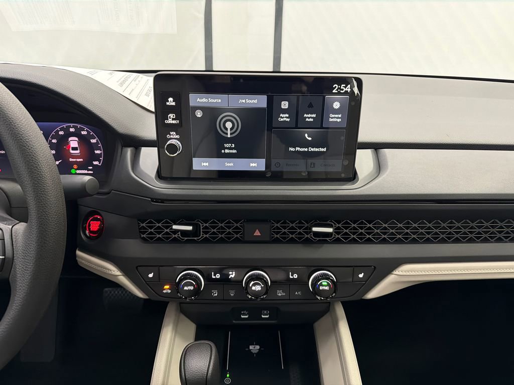 Used 2026 Honda Accord SE image 29