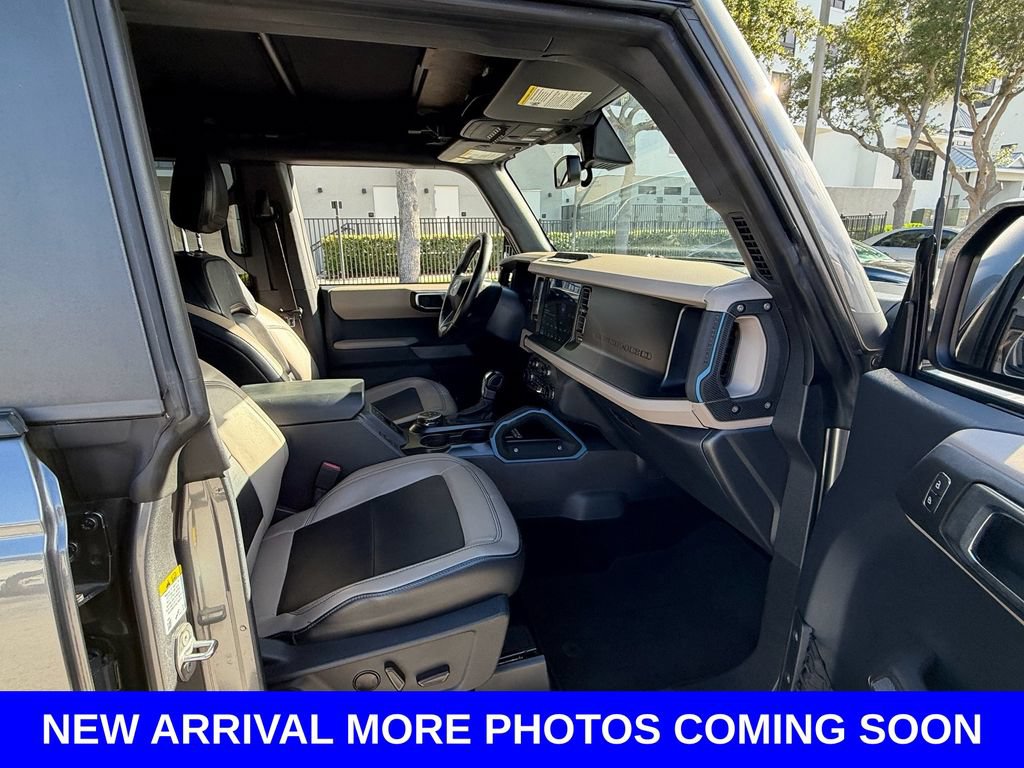 Used 2022 Ford Bronco Wildtrak AWD/4WD image 17