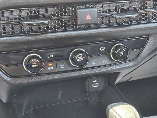 Used 2023 Honda HR-V LX image 25