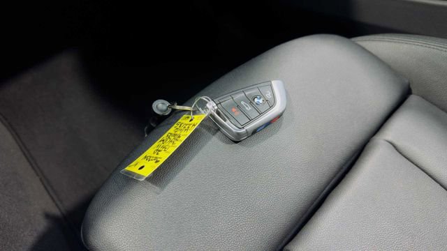 Used 2020 BMW M340i w/ Parking Assistance Package RWD image 30