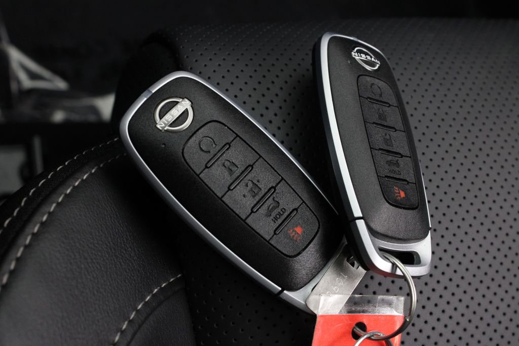 Certified 2023 Nissan Rogue Platinum w/ Platinum Premium Package image 32