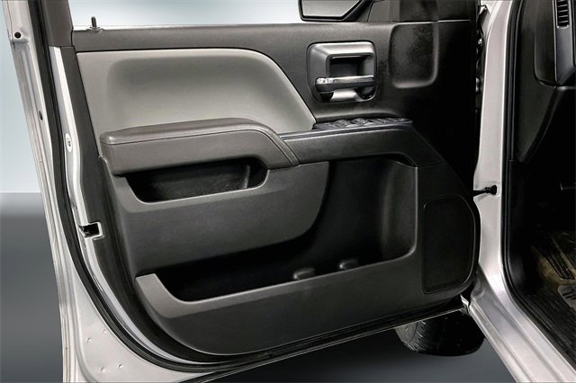 Used 2017 Chevrolet Silverado 1500 Custom w/ Custom Convenience Package image 18