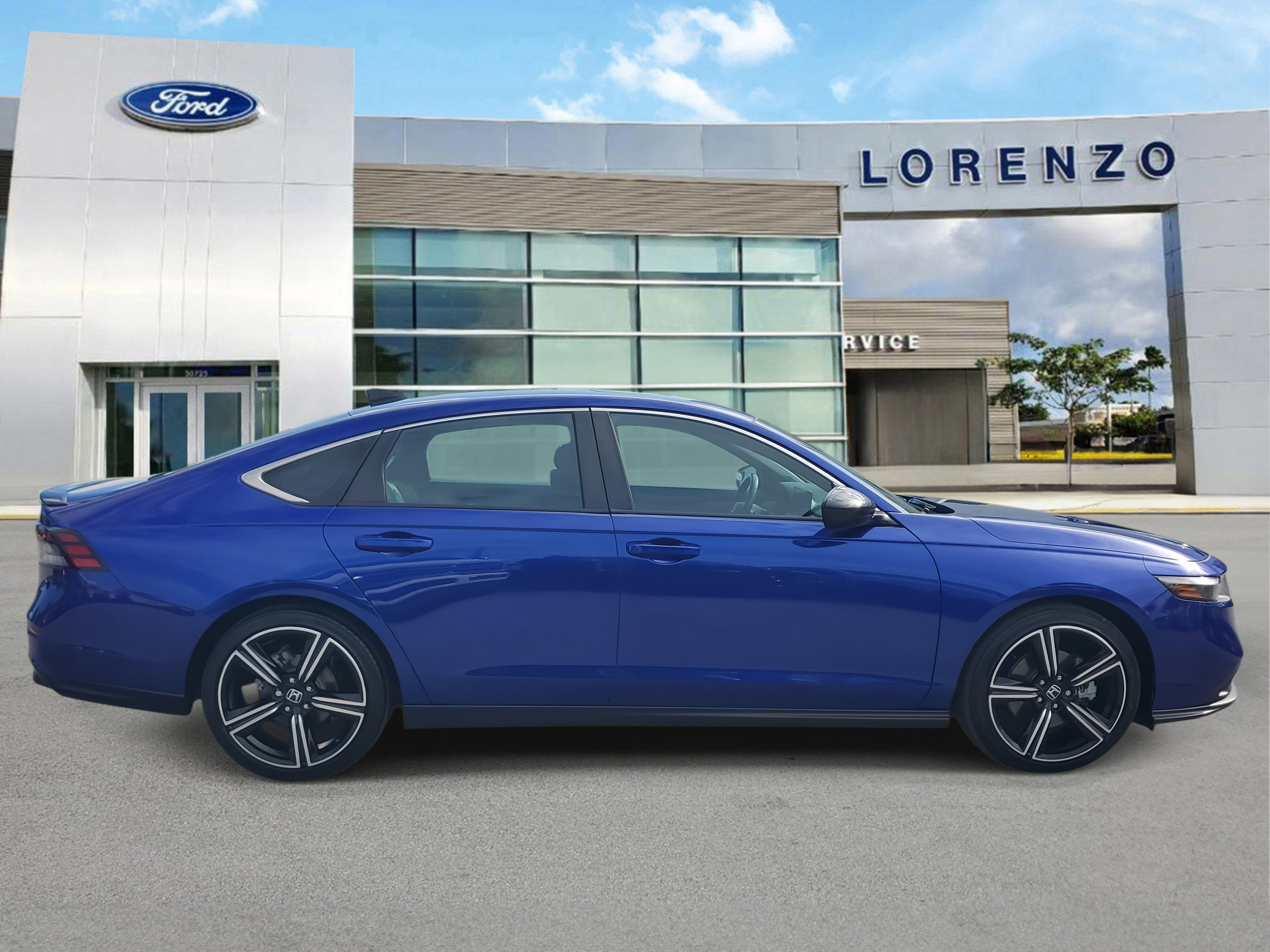 Used 2023 Honda Accord Sport image 4