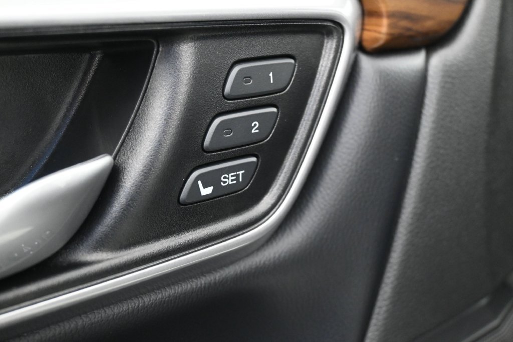 Used 2018 Honda CR-V EX-L image 17