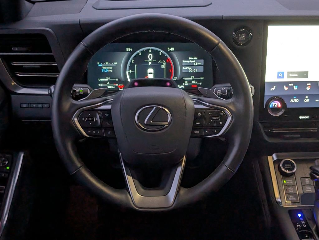 Used 2024 Lexus GX 550 image 16