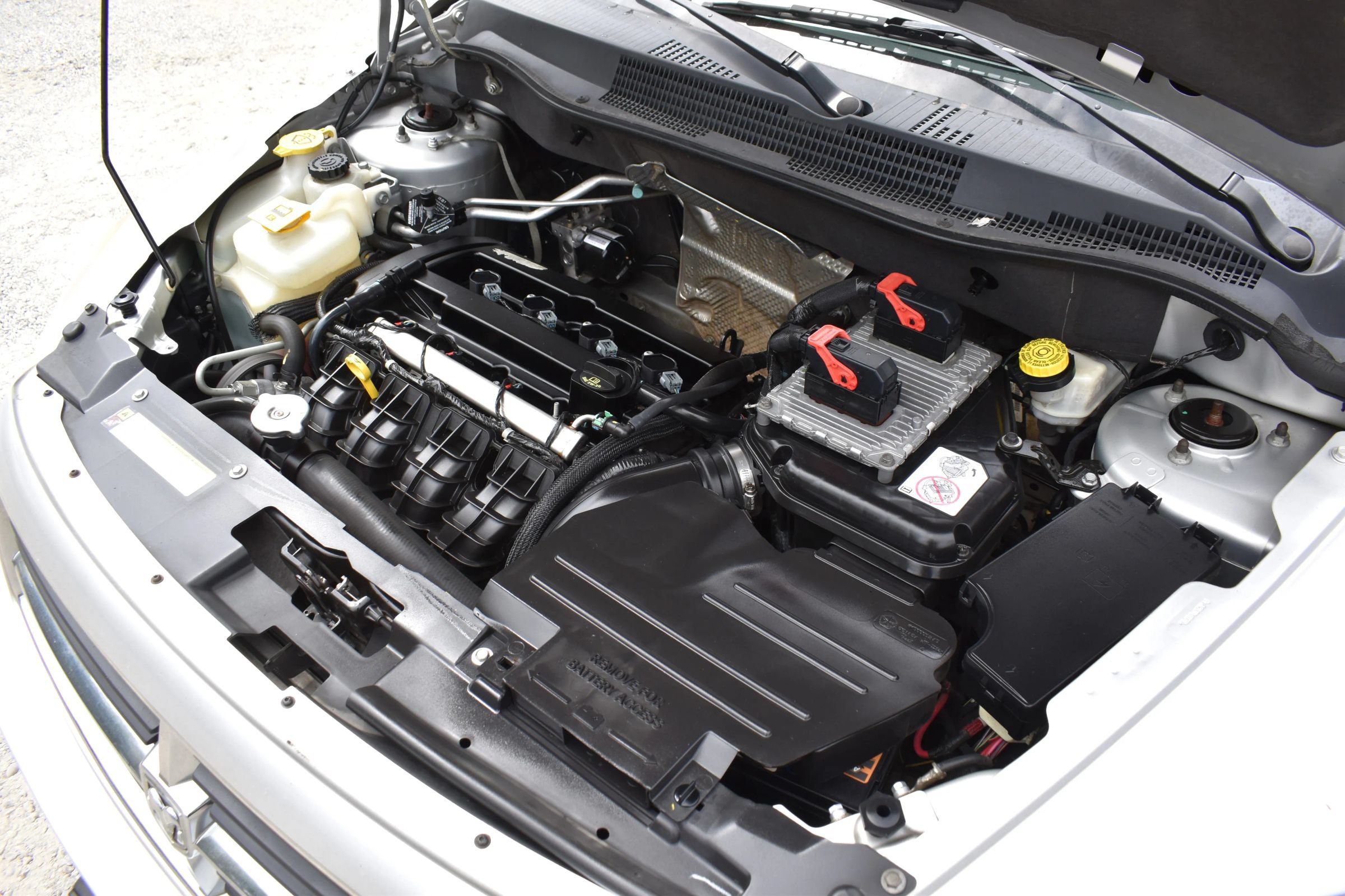Used 2011 Dodge Caliber Heat FWD image 27