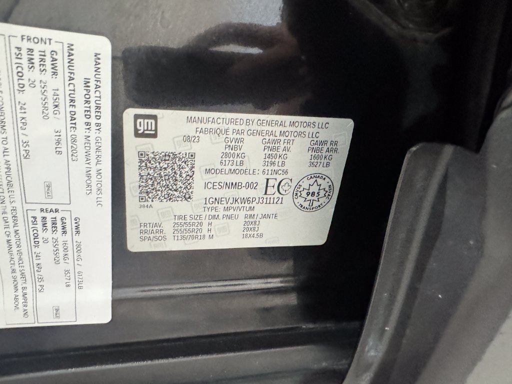 Used 2023 Chevrolet Traverse RS AWD/4WD image 44