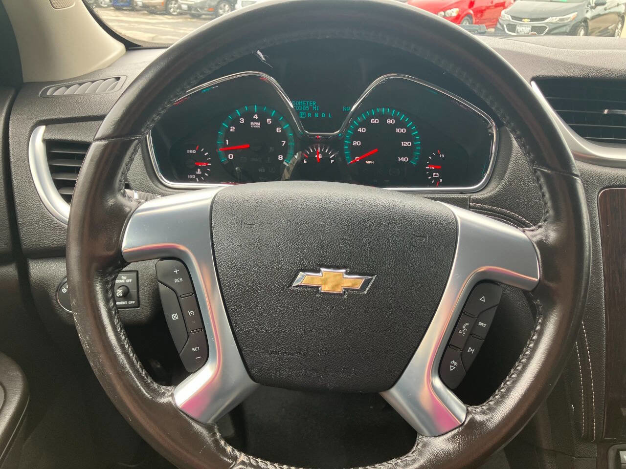 Used 2017 Chevrolet Traverse LT image 19
