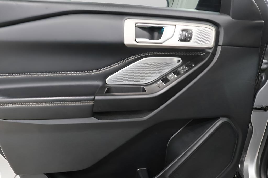 Used 2020 Ford Explorer ST w/ ST Street Pack image 24