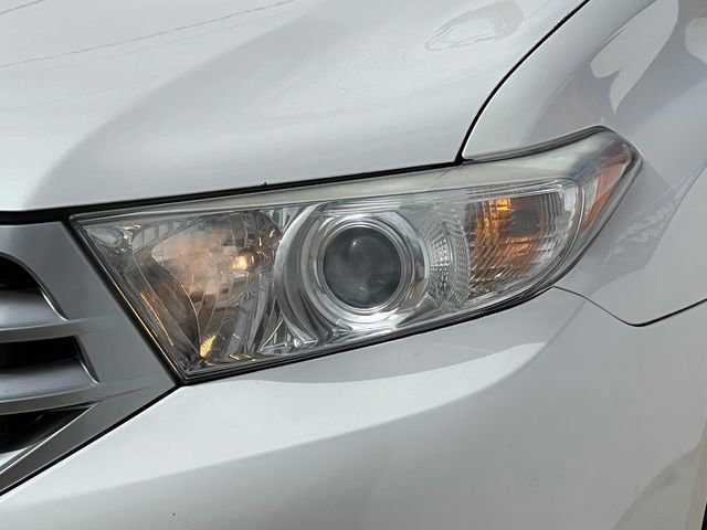 Used 2013 Toyota Highlander Limited image 39