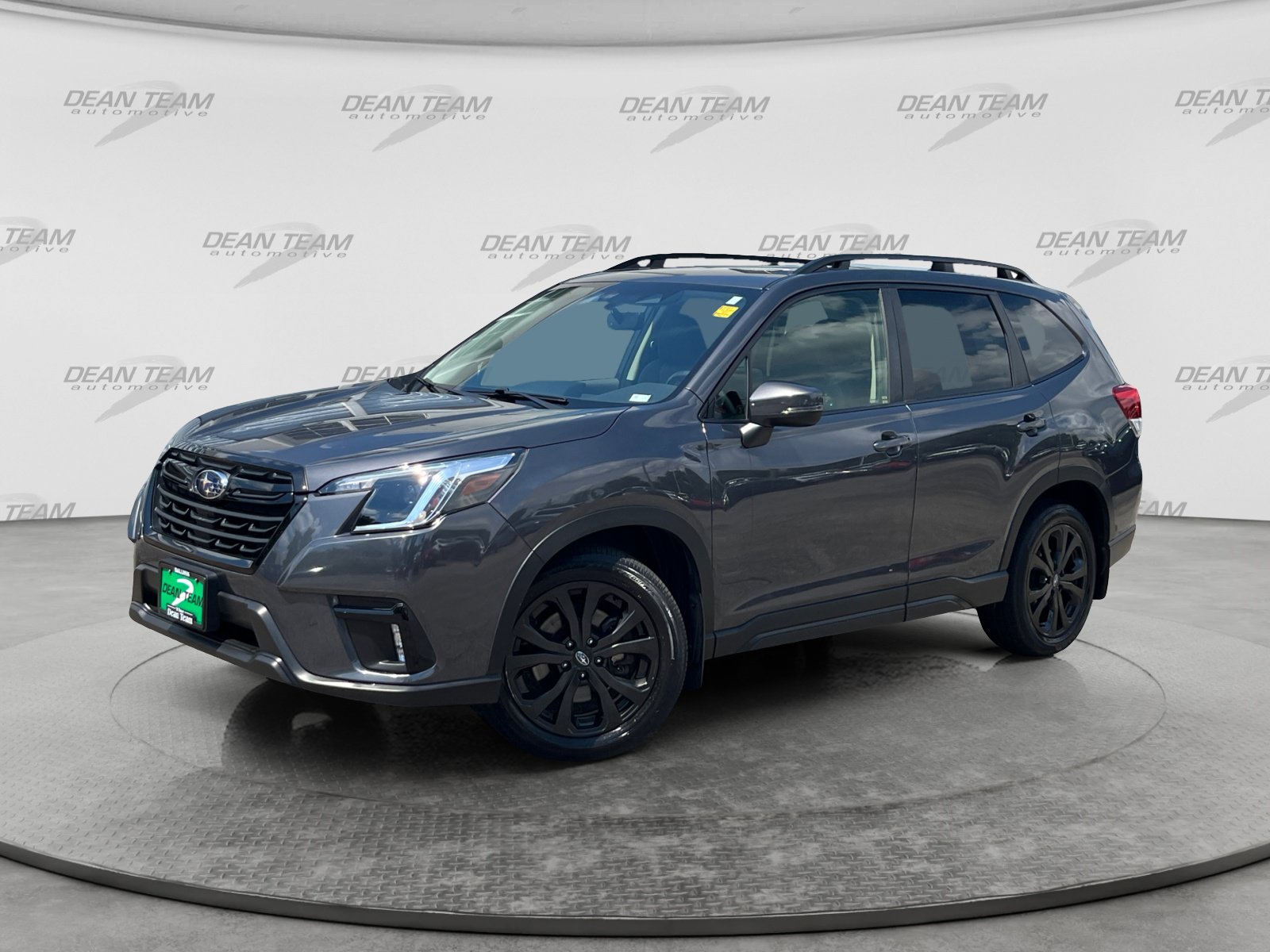 Used 2023 Subaru Forester Sport AWD/4WD image 3