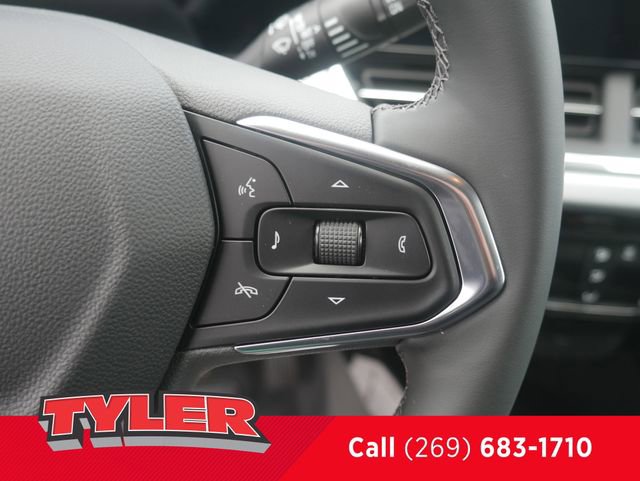 New 2026 Chevrolet Trax LT w/ Driver Confidence Package FWD image 27