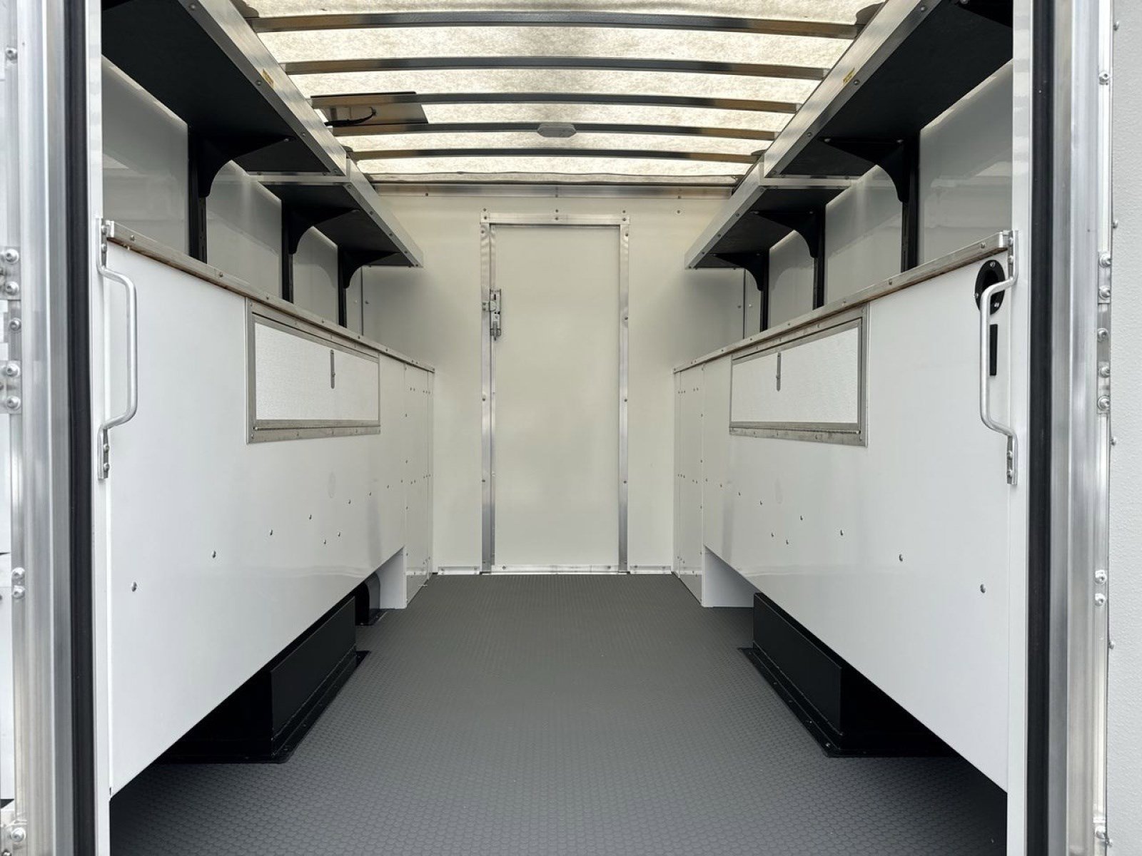 New 2025 GMC Savana 3500 w/ Power Convenience Package image 22