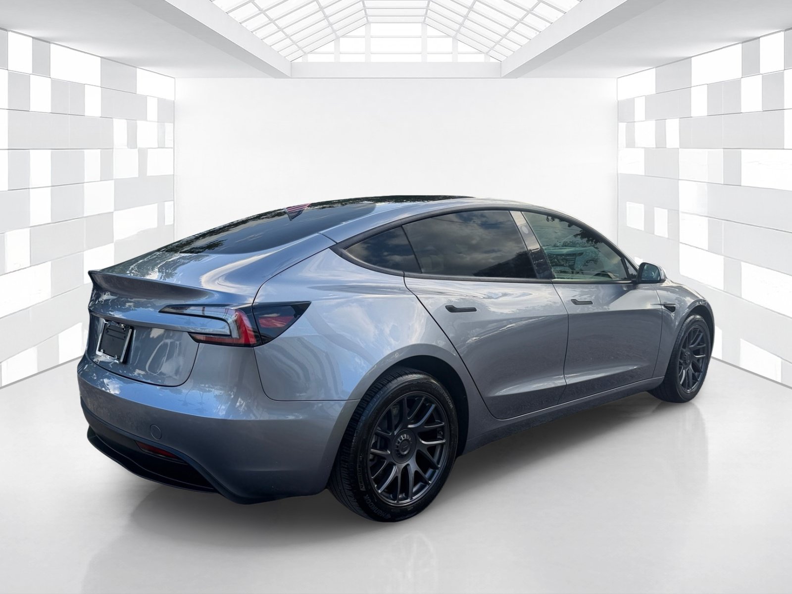 Used 2025 Tesla Model 3 Long Range RWD image 7