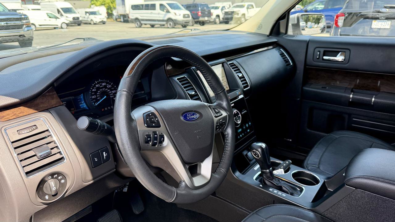 Used 2019 Ford Flex Limited AWD/4WD image 21