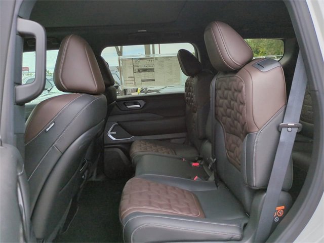 New 2026 Nissan Armada Platinum image 23