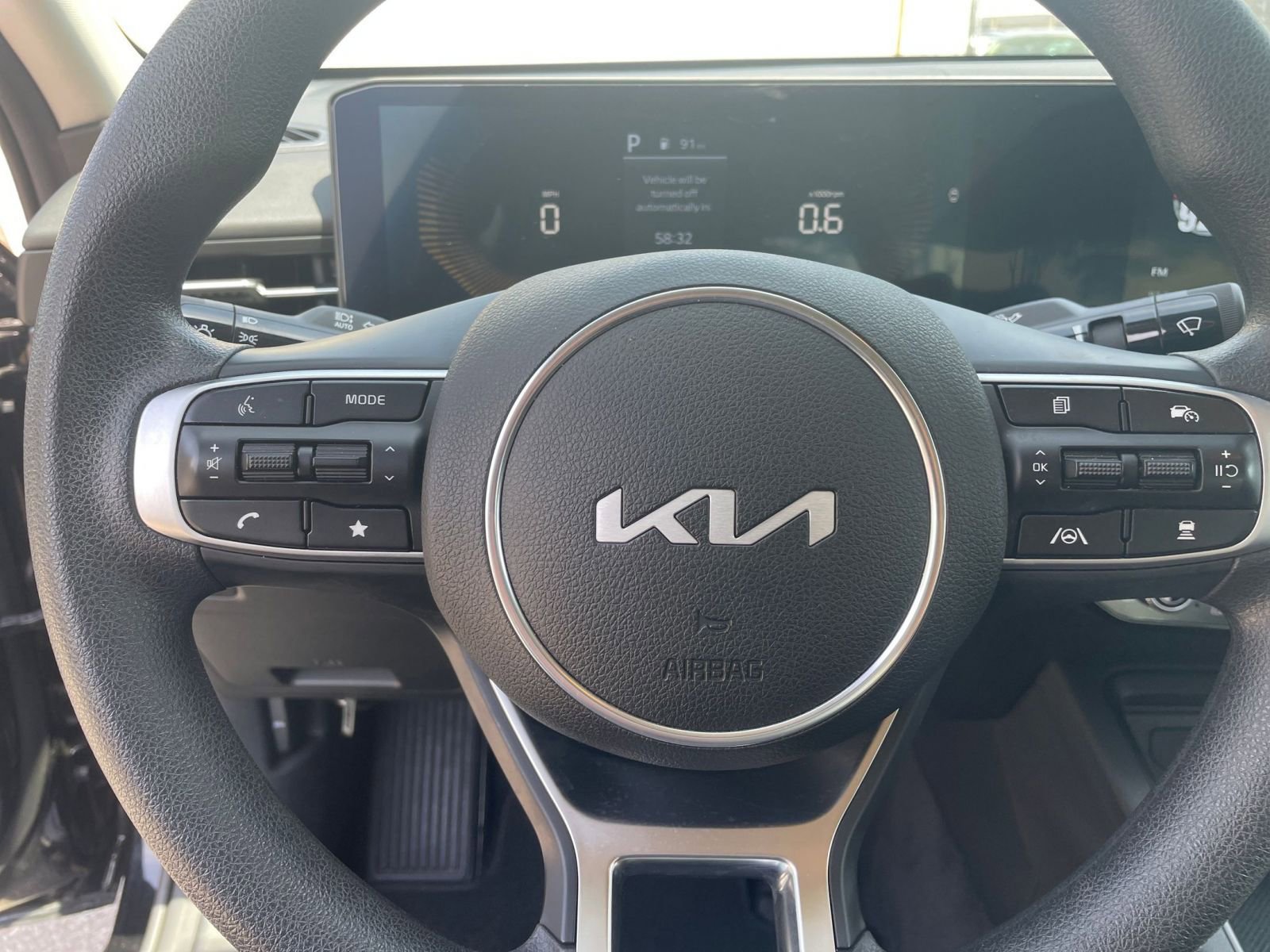 Used 2025 Kia K5 LXS image 27