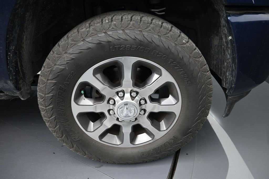 Used 2022 RAM 3500 Limited AWD/4WD image 9