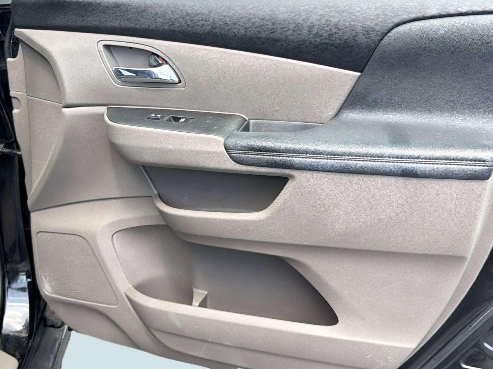 Used 2016 Honda Odyssey EX image 32