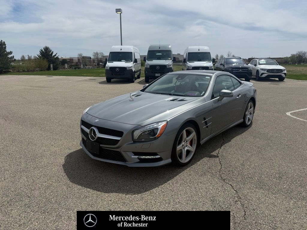 Used 2013 Mercedes-Benz SL 550 image 1