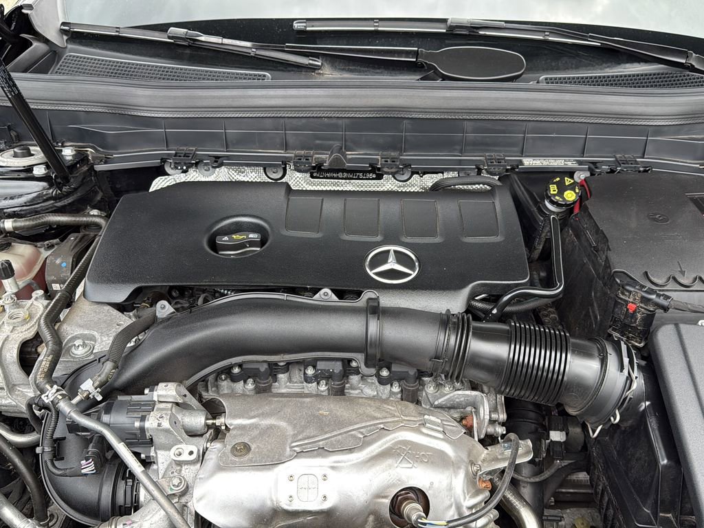 Certified 2022 Mercedes-Benz GLB 250 4MATIC image 23