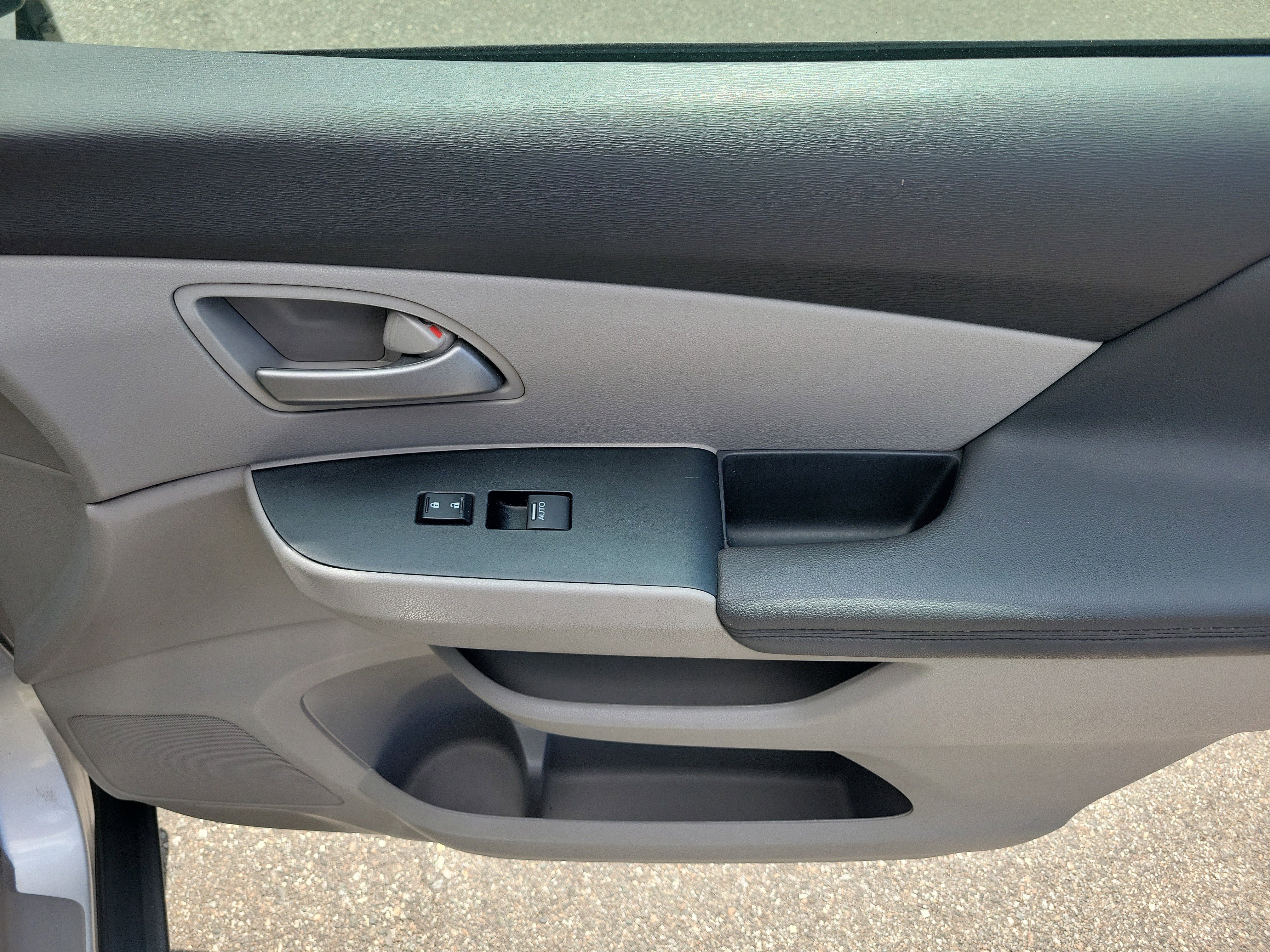 Used 2013 Honda Odyssey EX-L image 14