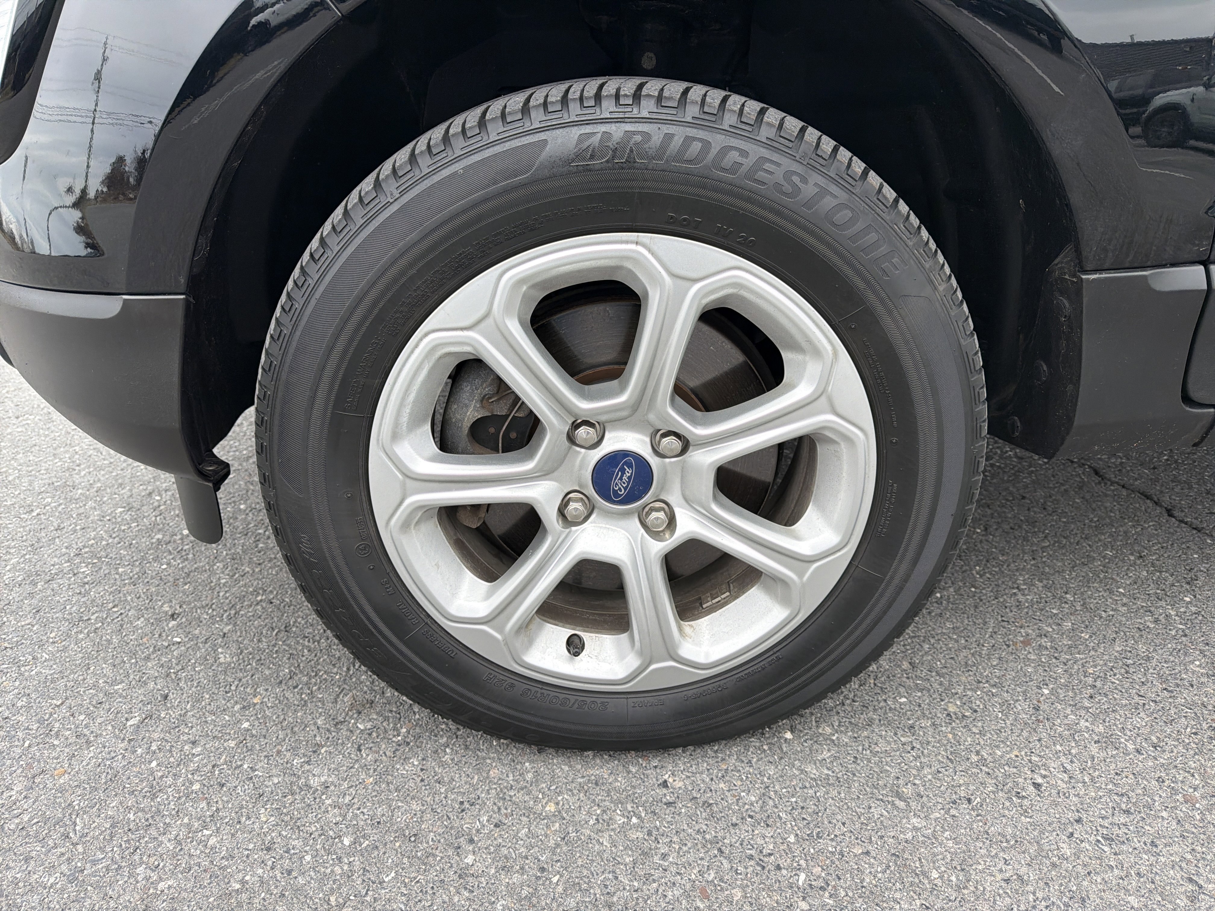 Used 2021 Ford EcoSport SE w/ SE Convenience Package image 11