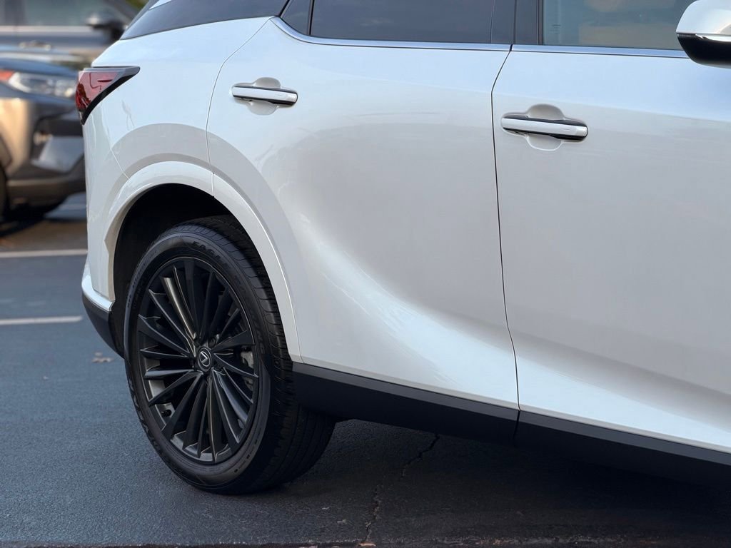 Used 2024 Lexus RX 350 Premium w/ Accessory Package (Z1) AWD/4WD image 9