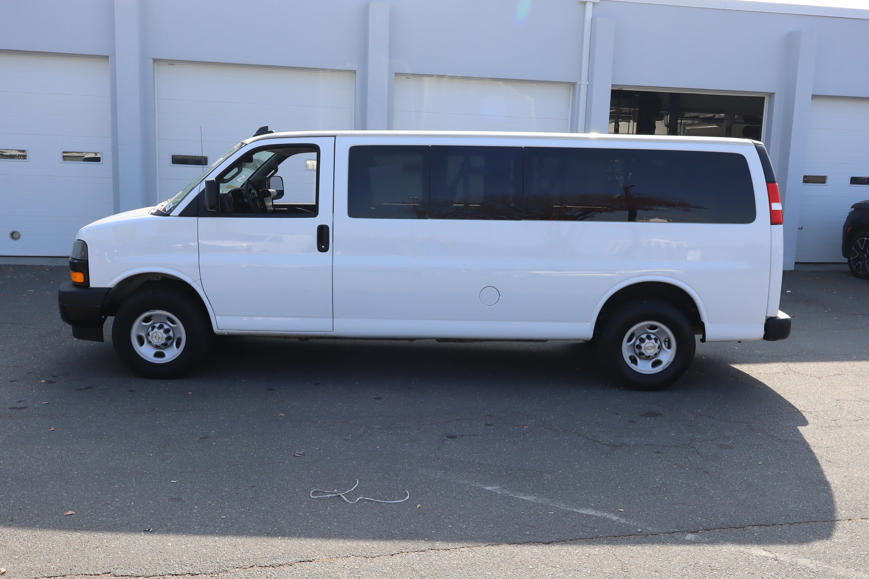 Used 2024 Chevrolet Express 3500 LS image 7
