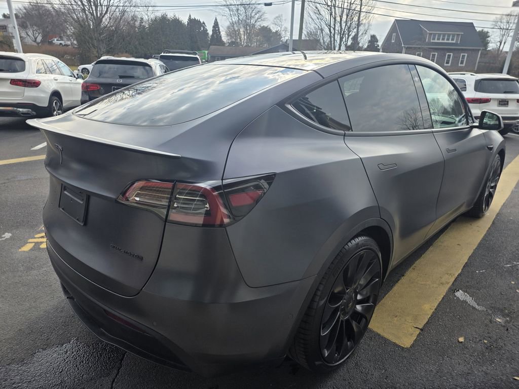Used 2023 Tesla Model Y Performance image 9