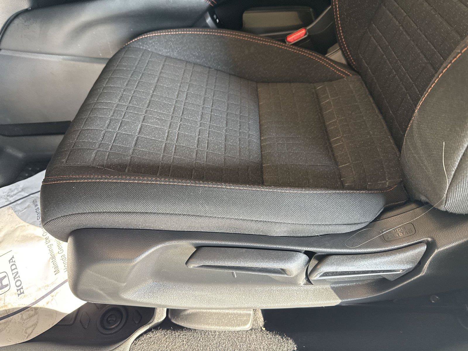 Used 2025 Honda HR-V Sport image 14