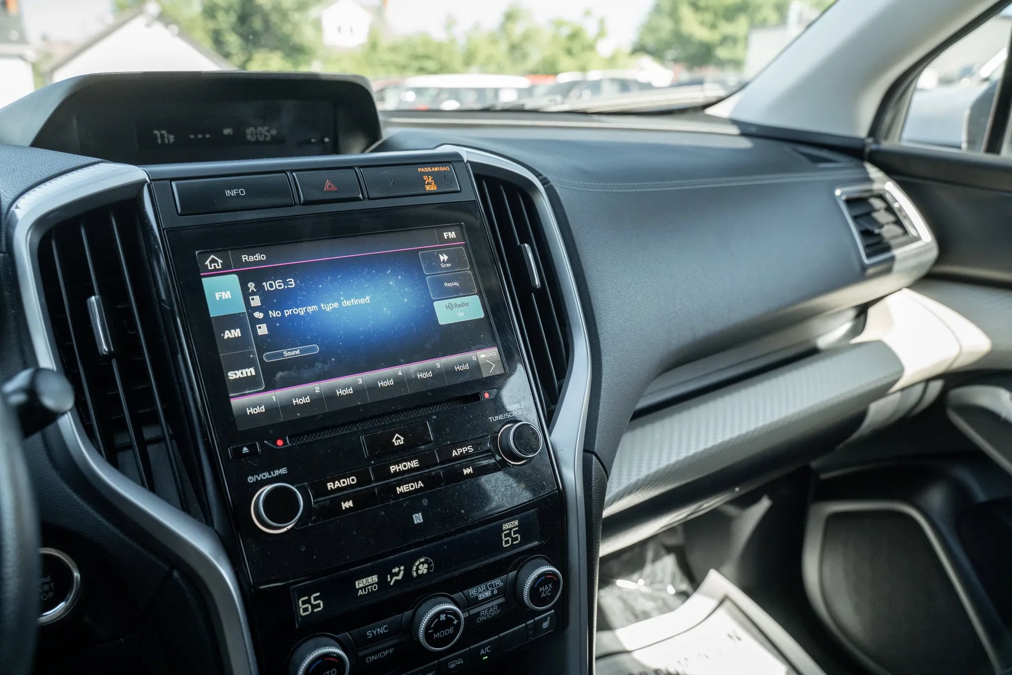 Used 2019 Subaru Ascent Premium AWD/4WD image 22