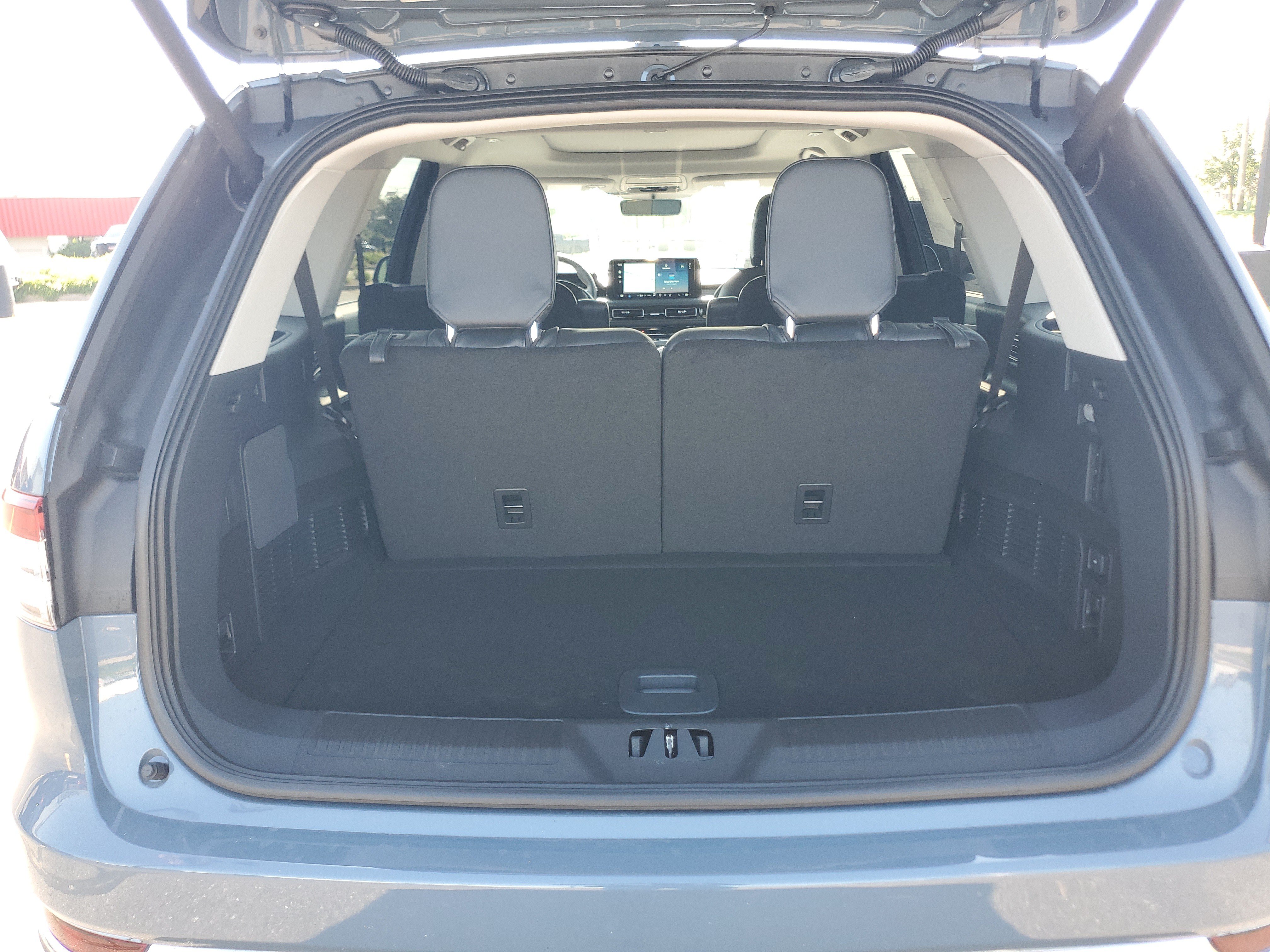 New 2026 Lincoln Aviator AWD image 28