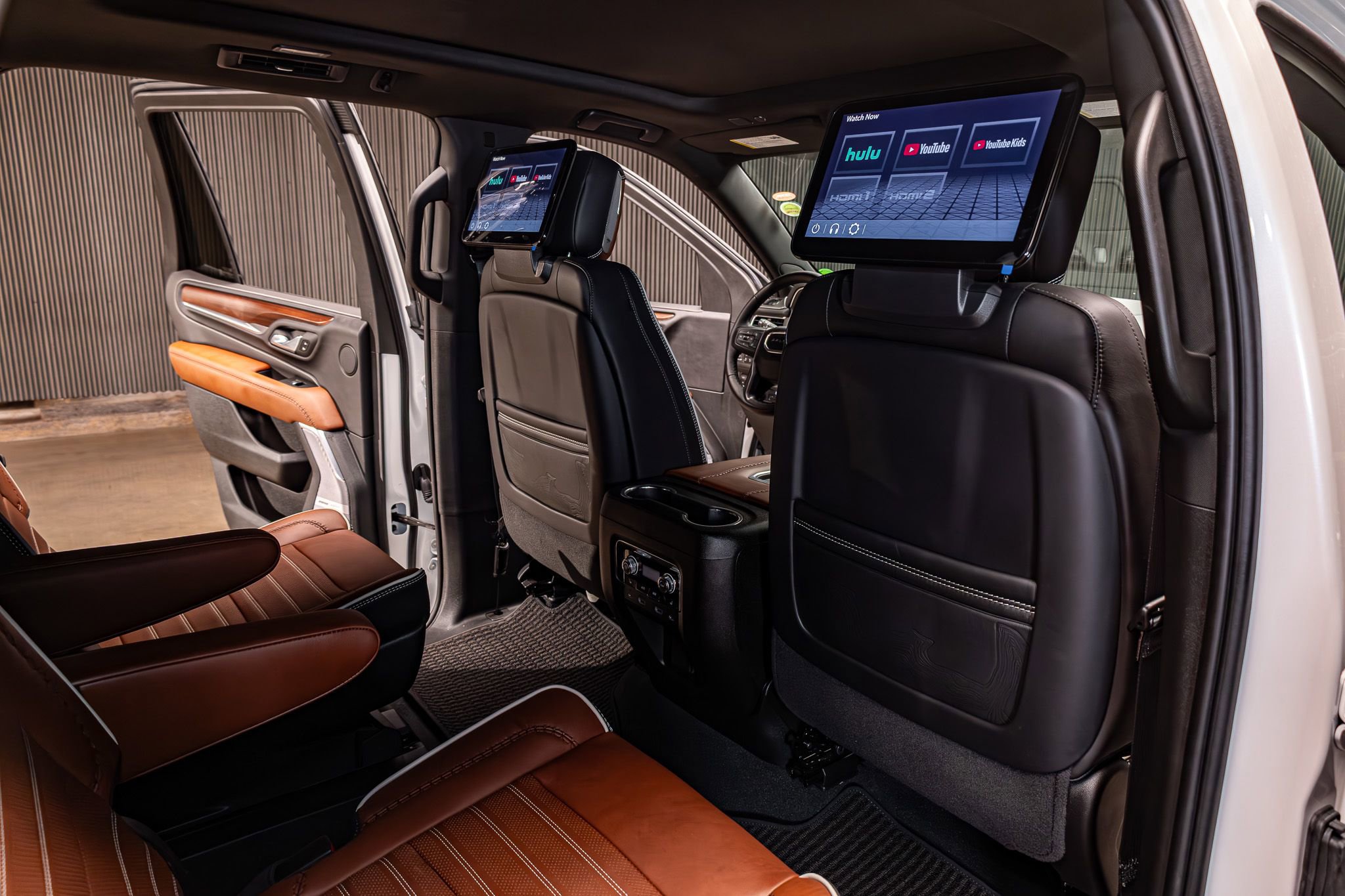 Used 2023 GMC Yukon Denali Ultimate image 26