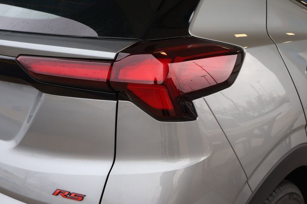 New 2027 Chevrolet Bolt RS image 9