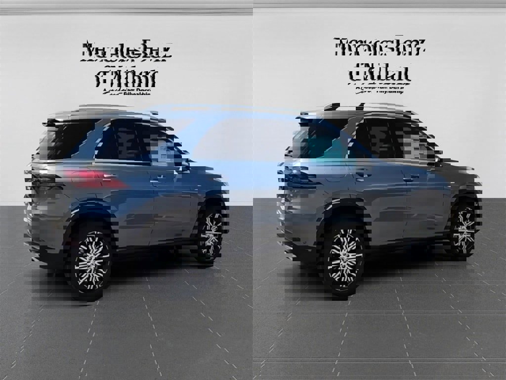 New 2025 Mercedes-Benz GLE 450e 4MATIC image 8