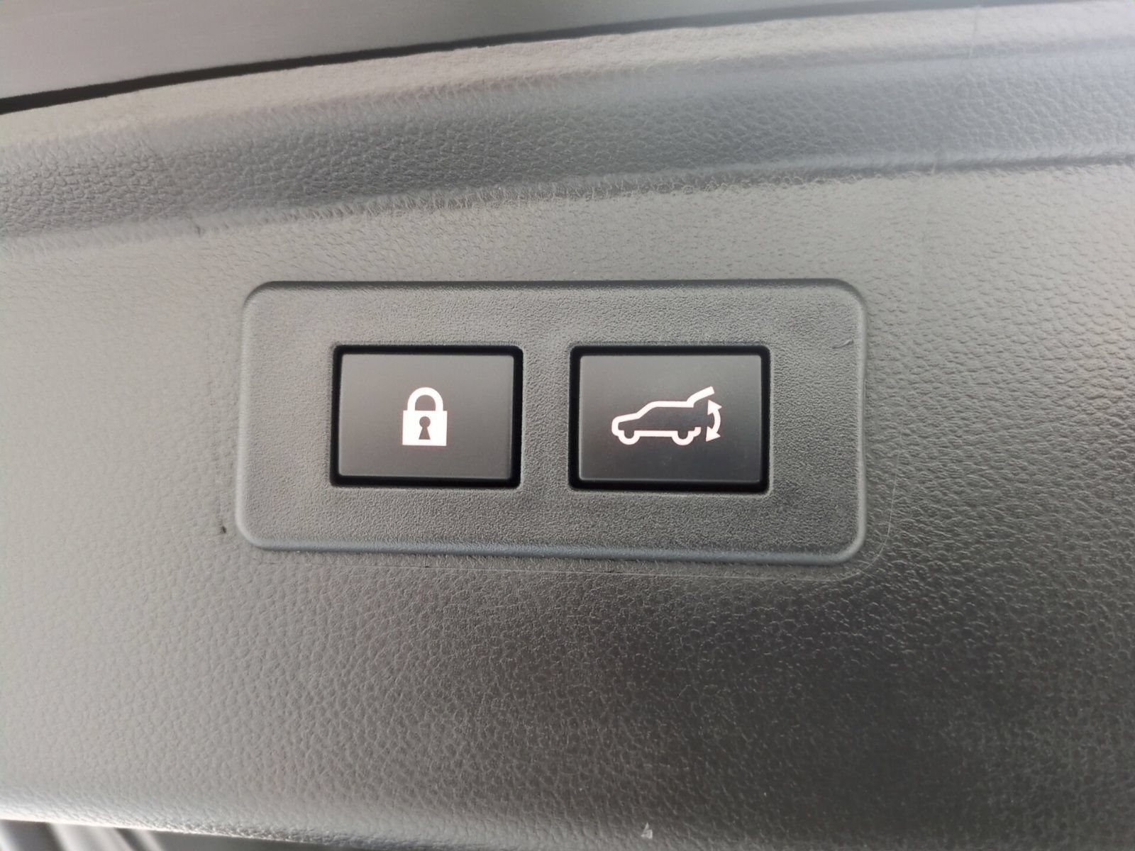Certified 2024 Subaru Outback Limited AWD/4WD image 13