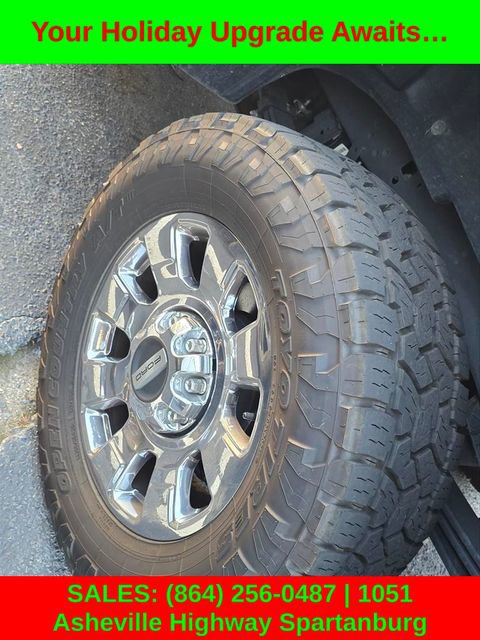 Used 2024 Ford F250 Lariat w/ Chrome Package image 32