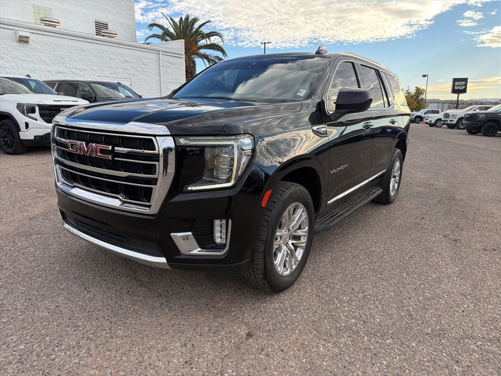 Used 2021 GMC Yukon SLT image 1